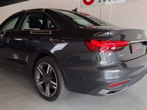 Audi A4 Prestige 2.0 16V TFSI Quattro (Híb.)