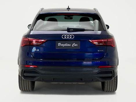 Audi Q3 Perf. Black 2.0 TFSI Tiptr. Quattro