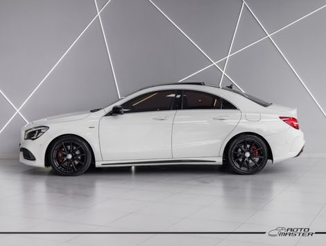 Mercedes CLA-250 Sport 4MATIC 2.0 16V 211cv Aut.