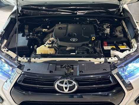 Toyota Hilux CD SRV 4x4 2.8 TDI Diesel Aut.