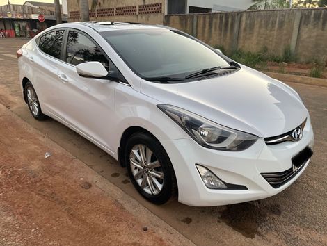 Hyundai Elantra GLS 2.0 16V Flex Aut.