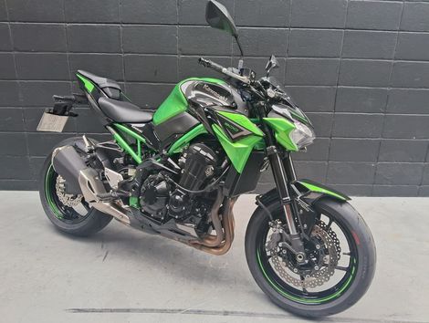 KAWASAKI Z 900