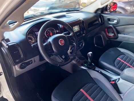 Fiat Toro Freedom 1.8 16V Flex Aut.