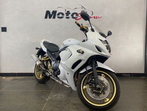 SUZUKI GSX 1250 F