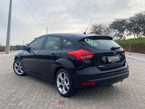 Ford Focus 2.0 16V/SE/SE Plus Flex 5p Aut.