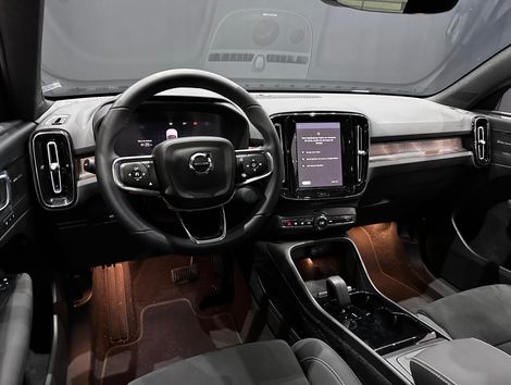 Volvo C40 Twin Ultimate (Elétrico)