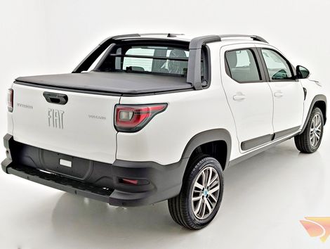 Fiat Strada Volcano 1.3 Flex 8V CD