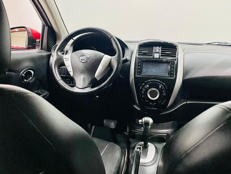 Nissan VERSA UNIQUE 1.6 16V FlexStart 4p Aut.