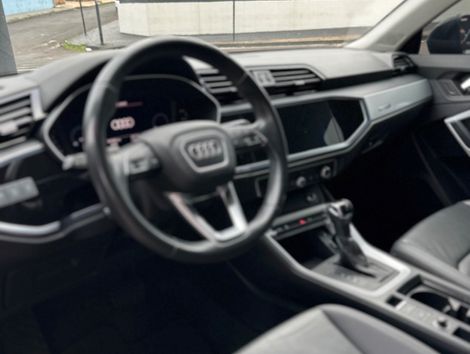 Audi Q3 Black S Line 1.4 TFSI S-tronic