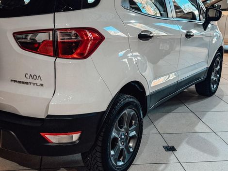Ford EcoSport FREESTYLE 1.5 12V Flex 5p Aut.