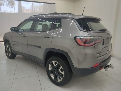 Jeep COMPASS TRAILHAWK 2.0 4x4 Dies. 16V Aut.