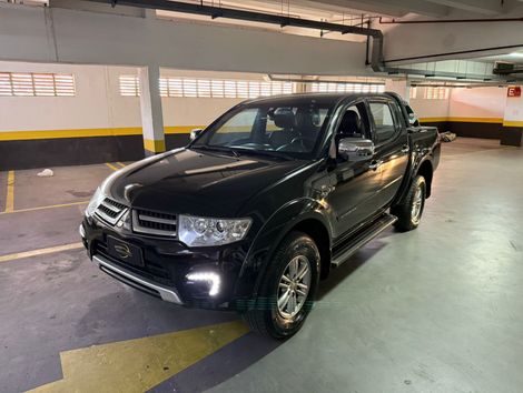 Mitsubishi L200 Triton HPE 3.2 CD TB Int.Diesel Aut