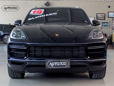 Porsche Cayenne Turbo 4.0 V8 550cv