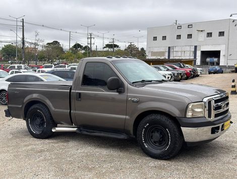 Ford F-250 XL 4.2 Turbo Diesel