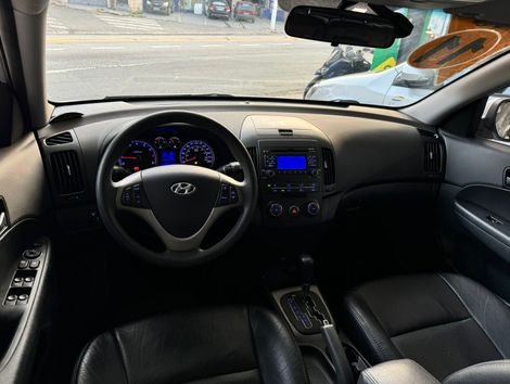 Hyundai i30 2.0 16V 145cv 5p Aut.