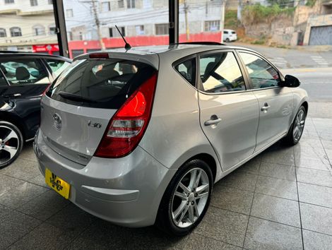 Hyundai i30 2.0 16V 145cv 5p Aut.