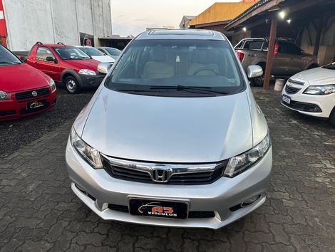 Honda Civic Sedan EXS 1.8/1.8 Flex 16V Aut. 4p