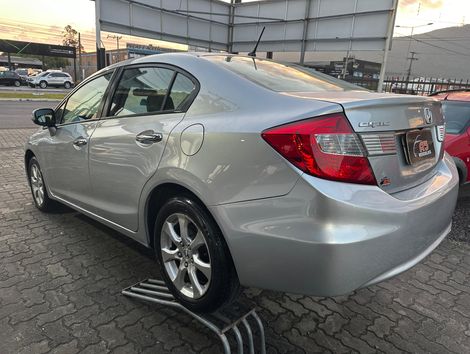 Honda Civic Sedan EXS 1.8/1.8 Flex 16V Aut. 4p