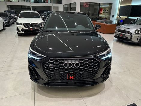 Audi Q3 SPB Perf. Black 2.0 TFSI Tipt. Quat.