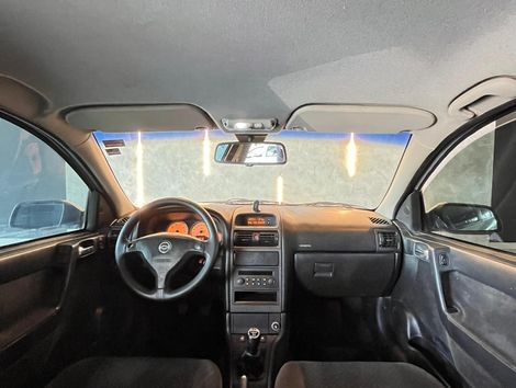 Chevrolet Astra Sed. Advant. 2.0 8V MPFI FlexP. 4p