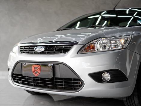 Ford Focus Sedan 2.0 16V/2.0 16V Flex 4p Aut.