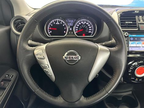 Nissan VERSA SL 1.6 16V FlexStart 4p Aut.