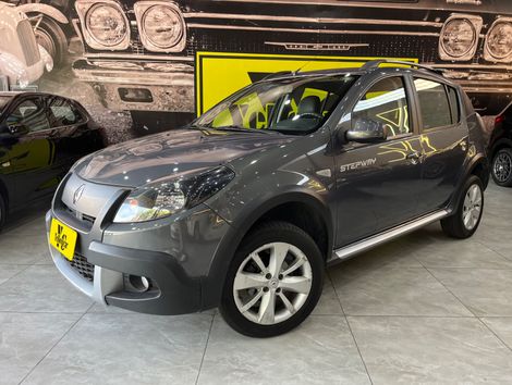Renault SANDERO STEPWAY Hi-Flex 1.6 16V 5p Aut.
