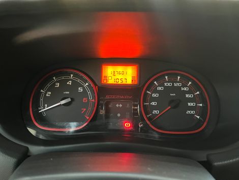 Renault SANDERO STEPWAY Hi-Flex 1.6 16V 5p Aut.