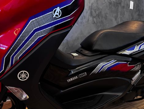 YAMAHA NMAX 160