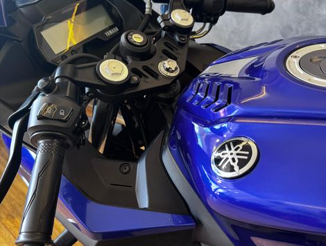 YAMAHA YZF R-15 155 ABS
