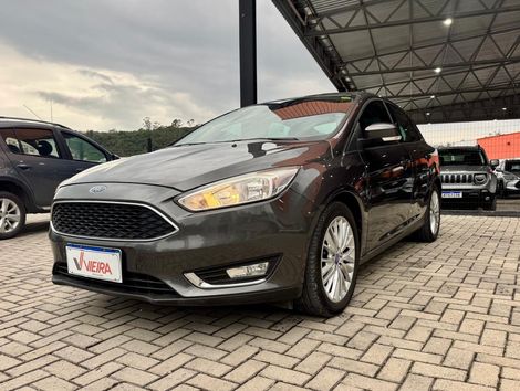 Ford Focus Fastback SE/SE PLUS 2.0 Flex Aut.