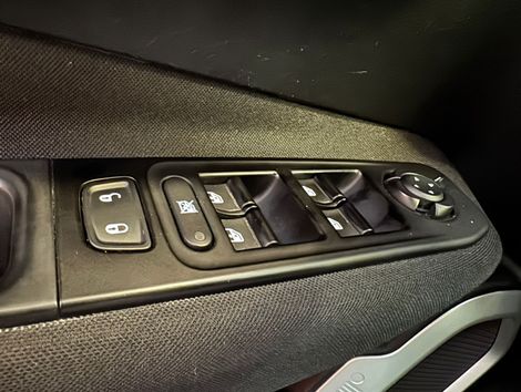 Jeep Renegade Sport 1.8 4x2 Flex 16V Aut.