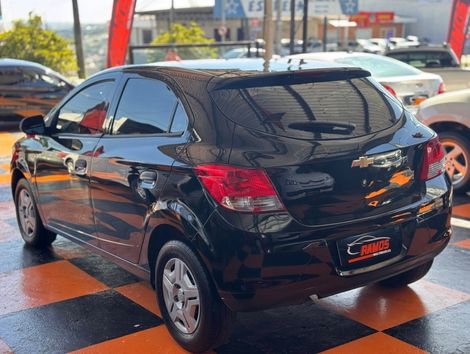 Chevrolet ONIX HATCH LS 1.0 8V FlexPower 5p Mec.