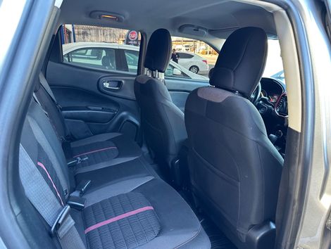 Fiat Toro Freedom 1.8 16V Flex Aut.