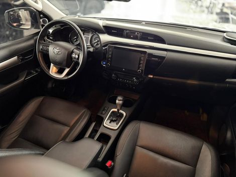 Toyota Hilux CD SRX 4x4 2.8 TDI 16V Diesel Aut.