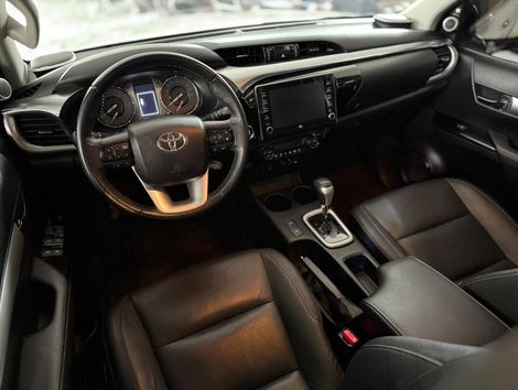 Toyota Hilux CD SRX 4x4 2.8 TDI 16V Diesel Aut.