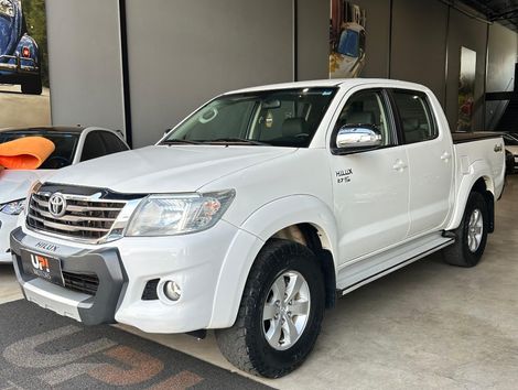 Toyota Hilux CD SRV 4x4 2.7 Flex 16V Aut.