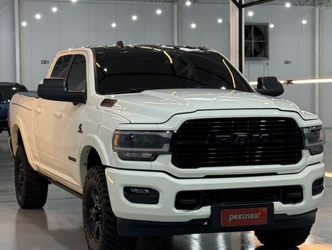 RAM 2500 LARAM. 6.7 NIGHT ED. TB CD 4x4 Die.