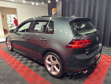 VolksWagen Golf GTi 2.0 TSI 220cv Aut.