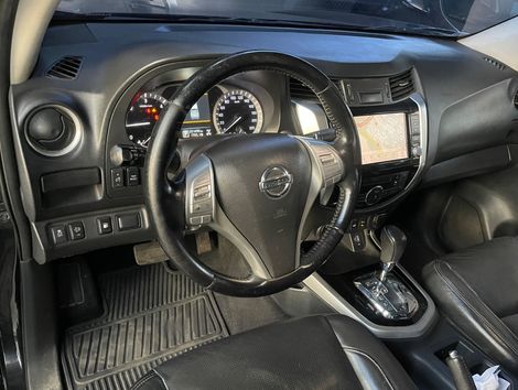 Nissan Frontier XE CD 4x4 2.3 Bi-TB Diesel Aut.