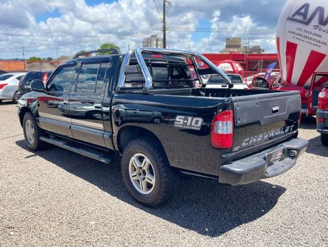 Chevrolet S10 Pick-Up Exec. 2.8 4x4 CD TB Int.Dies