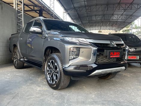 Mitsubishi L200 Triton Sport HPE-S 2.4 CD Dies. Aut