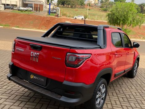 Fiat Strada Volcano 1.3 Flex 8V CD