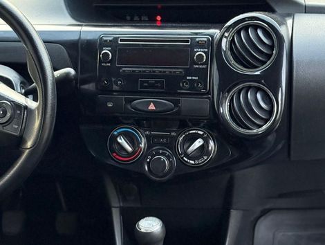 Toyota ETIOS X 1.3 Flex 16V 5p Mec.