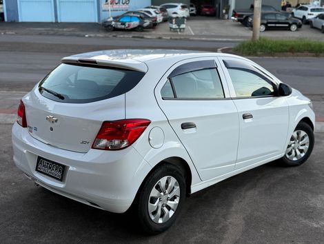 Chevrolet ONIX HATCH Joy 1.0 8V Flex 5p Mec.