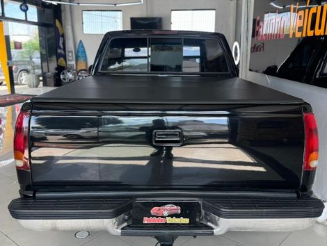 Chevrolet Silverado DLX 4.2 Diesel
