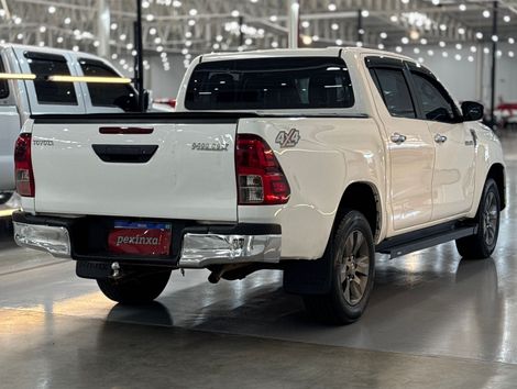 Toyota Hilux CD 4x4 2.8 Diesel Mec.