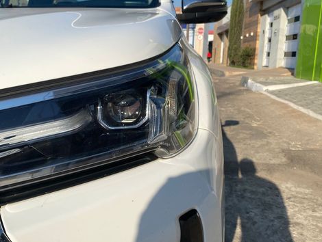 Toyota Hilux CD SRX 4x4 2.8 TDI 16V Diesel Aut.