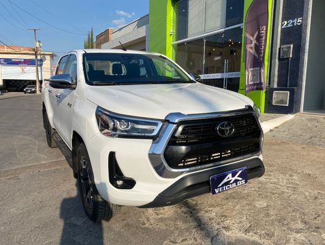 Toyota Hilux CD SRX 4x4 2.8 TDI 16V Diesel Aut.
