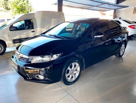 Honda Civic Sedan EXS 1.8/1.8 Flex 16V Aut. 4p
